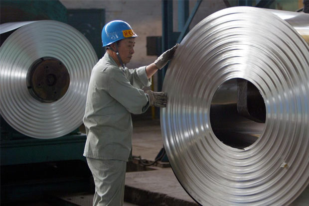 Steel makers produce 3,474 ton/day liquid oxygen, more than capacity