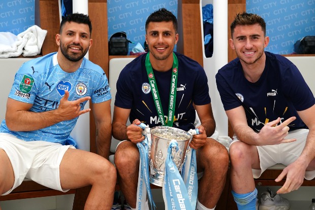 Man City beats Spurs to lift English League Cup