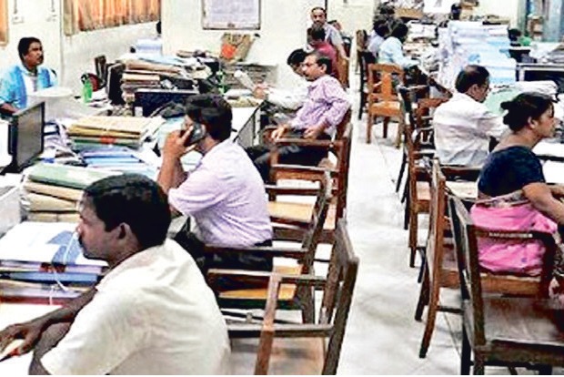 State to consider bringing down retirement age of govt employees to 58