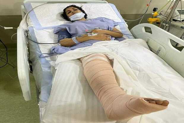 Yashika Anands Hospital Pic Goes Viral, Fans Pray For Quick Recovery