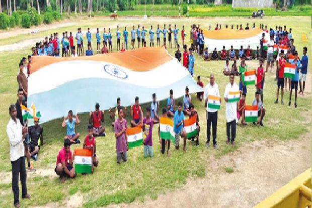 Kammavanpet to hoist 600 sq ft Tricolour atop 100-foot pole on Independence Day Kammavanpet to hoist 600 sq ft Tricolour atop 100-foot pole on Independence Day