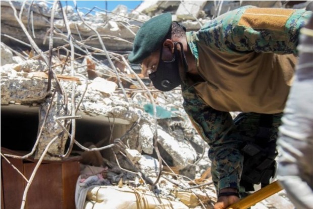 Haiti mourners tell of church collapse horror during quake
