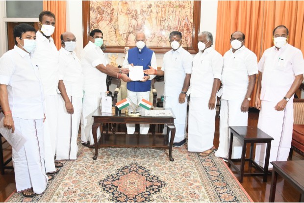 AIADMK slams DMK over corruption, collection and vendetta