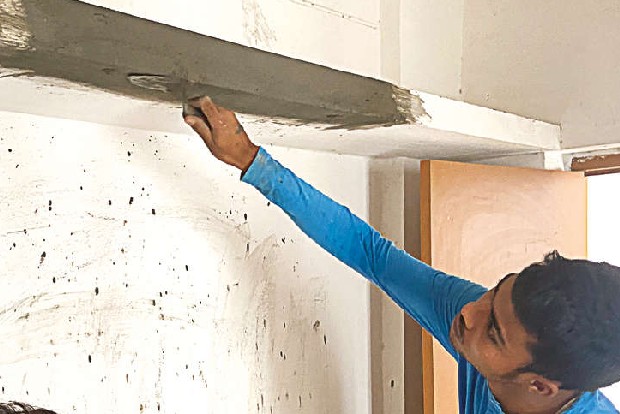 2 Slum Clearance Board engineers suspended 2 Slum Clearance Board engineers suspended