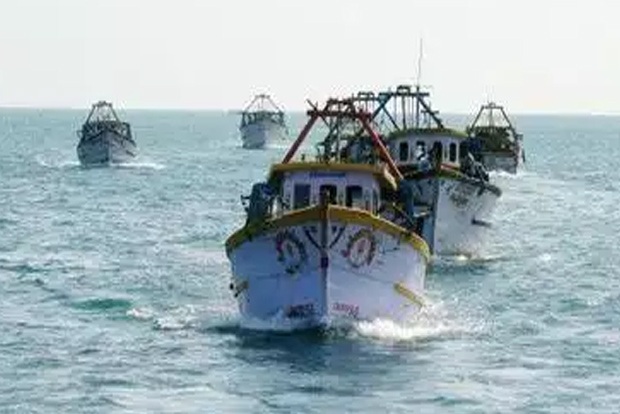 Indian fishing boat damaged after Sri Lankan vessel rams into it