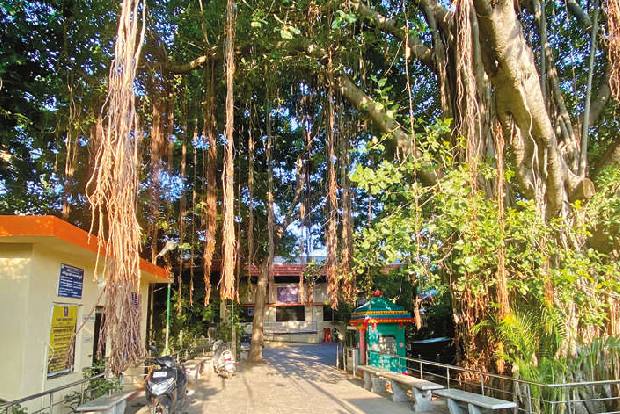 Corpn issues notice to burial ground caretakers for alleged fleecing