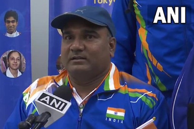 At 41, Vinod wins discus bronze in maiden Paralympics but its on hold