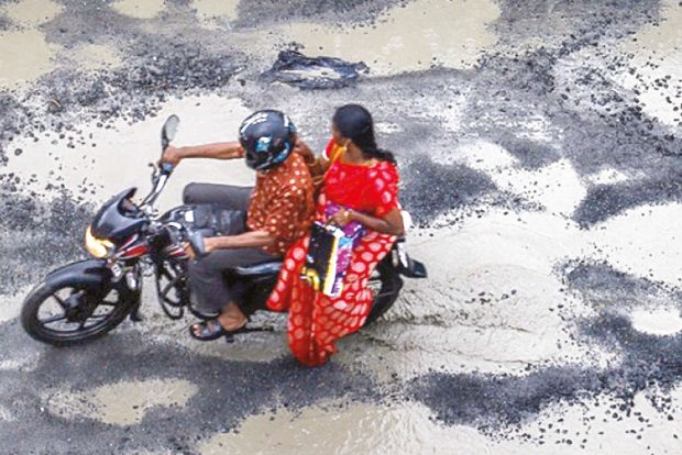 372 interior roads in core city zones to be repaired at Rs 25 cr