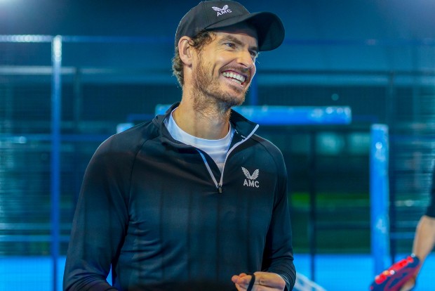 US Open: Tsitsipas wins marathon five-setter against Murray