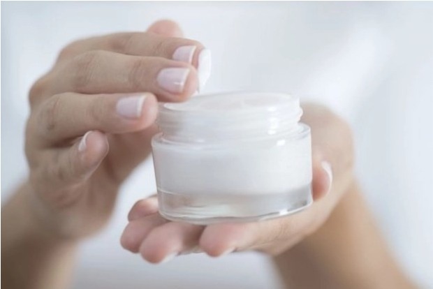 Choosing right skincare products Choosing right skincare products