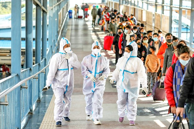 With Omicron, third-wave projected to hit India by Feb but may be milder than second