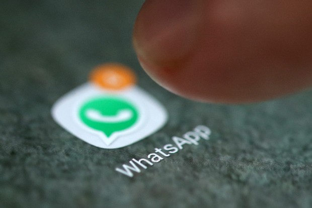 WhatsApp enables disappearing messages by default for new chats