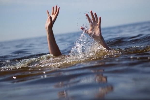 Woman jumps into well with 2 kids in Thiruchirapalli