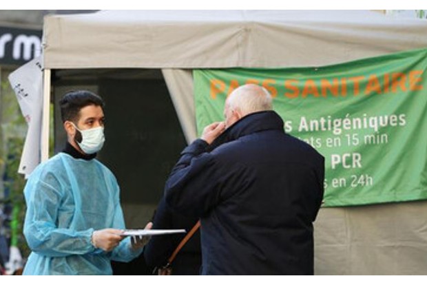 Code white alert in southern France as 5th Covid wave peaks