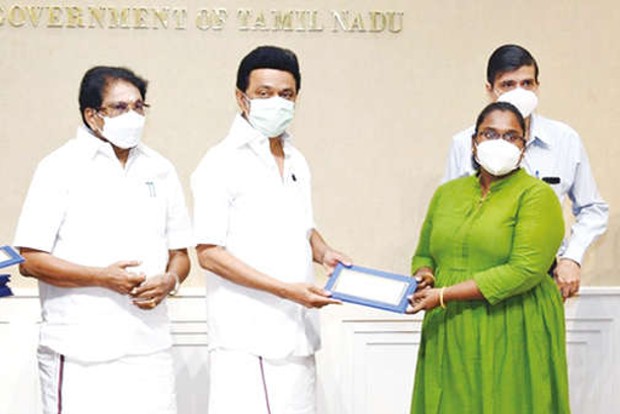Tamil Nadu govt gives Rs 50,000 for Covid victims’ kin