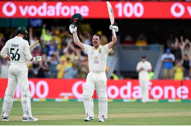 Travis Head, Warner help Australia to 196-run lead in Ashes opener