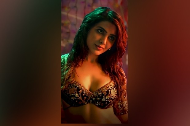 Samantha burns up the screen in bold item debut from Pushpa