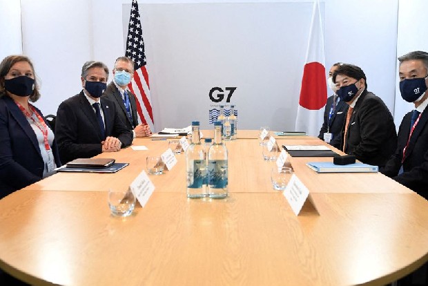 Japan, U.S. agree to boost alliance amid tougher security environment