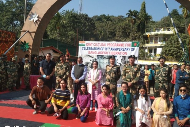 BSF, BGB celebrate Golden Jubilee of 1971 Bangladesh war victory