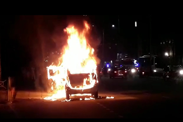 Car gutted in fire on GST Road near Guduvanchery
