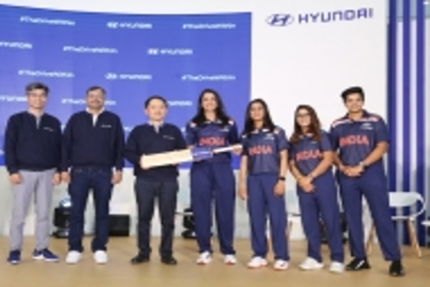 Hyundai Motor India inks MoU with 4 Indian women cricketers