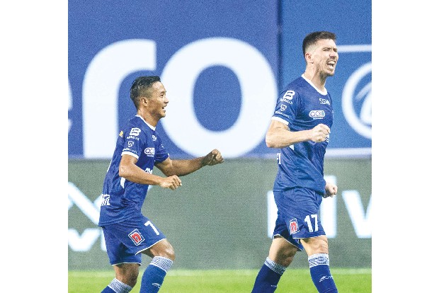 Germanpreet, Mirlan Star in Chennaiyin win