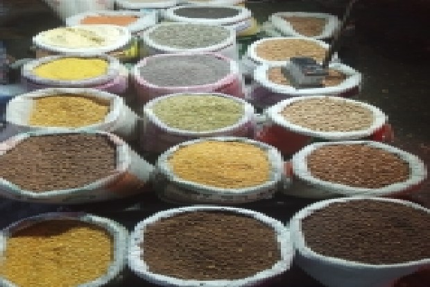 Inflation Check: Centre extends free import policy for three pulses till Mar 22