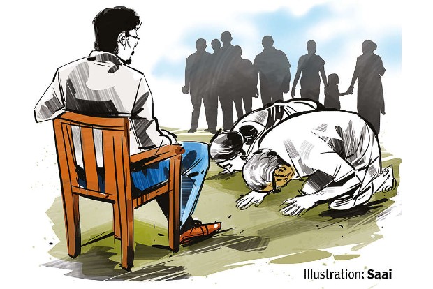 Granddad of deceased Pachalur schoolgirl falls at RDO’s feet for justice