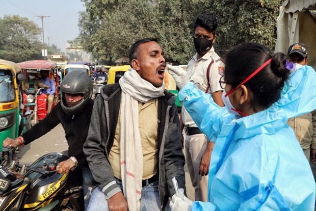 Delhi: 290 new COVID-19 cases, highest since June 10, positivity rate at 0.5 pc, night curfew from Monday