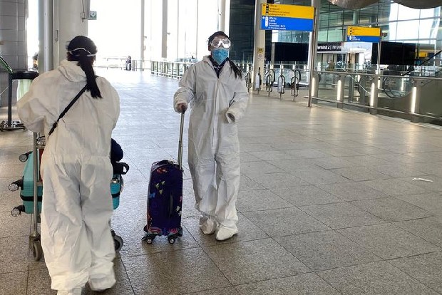 States can consider imposing curbs: Centre issues fresh advisory amid Omicron rise