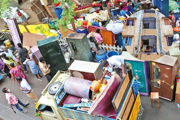 Stalin appreciates party man for evicting residents in time