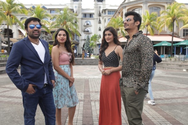 Tamil comedy duo Jiiva, Mirchi Shiva back after canning major schedule in Mauritius
