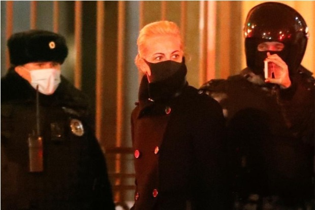 Jailed Kremlin Critic Navalnys Wife Tells Allies: Well Win Anyway Jailed Kremlin Critic Navalnys Wife Tells Allies: Well Win Anyway