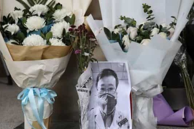 Wuhan residents remember coronavirus whistleblower doctor a year after his death Wuhan residents remember coronavirus whistleblower doctor a year after his death