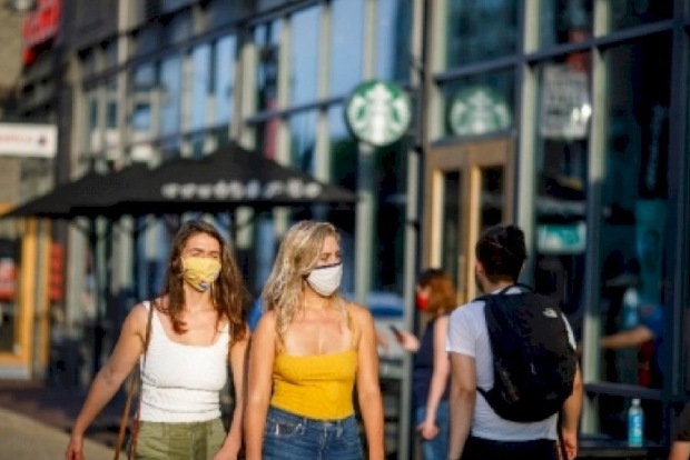 Calls grow for US to rely on rapid tests to fight pandemic
