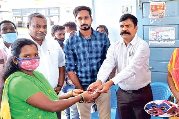 Attractive incentives given to Vellore residents to encourage garbage segregation at source Attractive incentives given to Vellore residents to encourage garbage segregation at source
