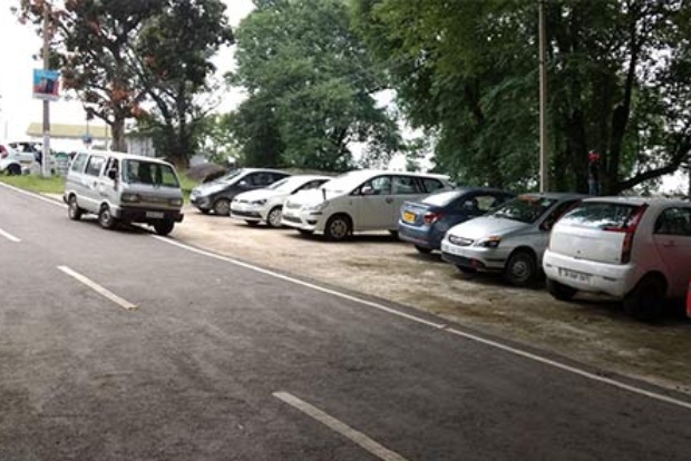 Corpn begins on-street parking on 35 roads, to launch valet parking