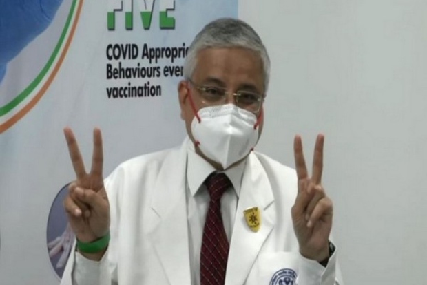 COVID-19 vaccine maybe available in open market by year end: AIIMS Director COVID-19 vaccine maybe available in open market by year end: AIIMS Director