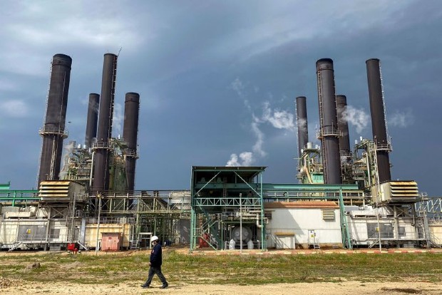 Qatar says to fund USD 60 million pipeline from Israel to Gaza