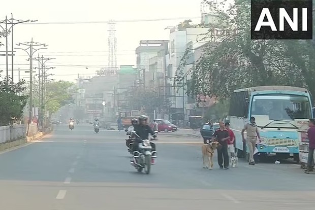 Markets remain open as Bharat Vyapar Bandh fails to impact Delhi