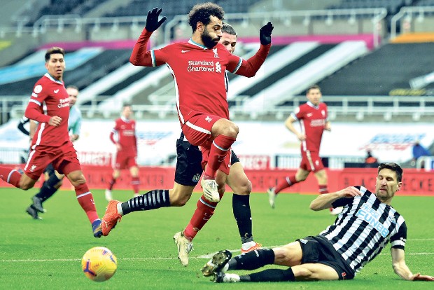 Newcastle holds Liverpool to draw