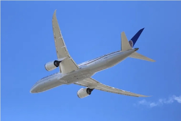 3 planes hit by celebratory firing in Beirut