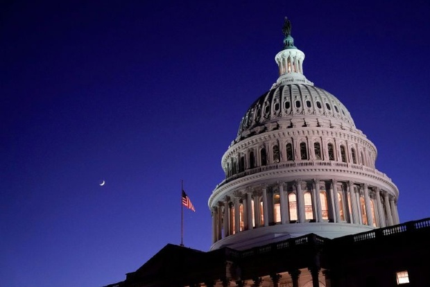 Narrower majorities set tricky course for new U.S. Congress