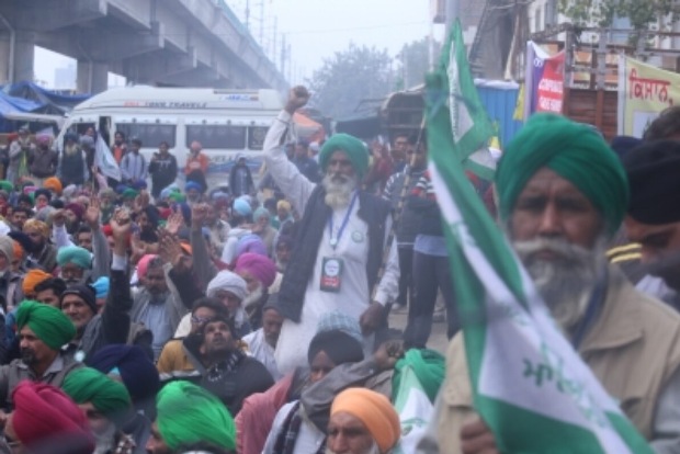 Farmer leaders devise strategy ahead of Jan 15 talks