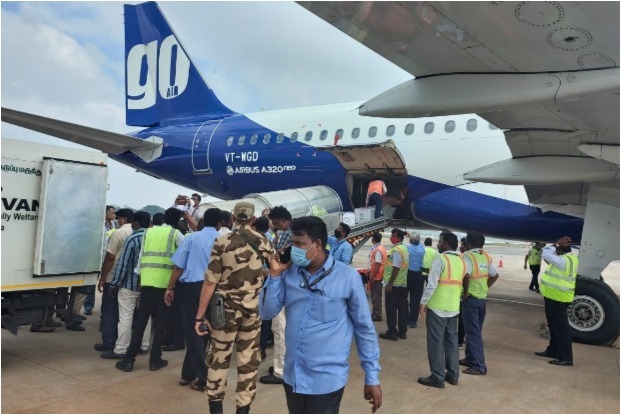 First Consignment Of Covid-19 Vaccine Covishield Arrives In Chennai First Consignment Of Covid-19 Vaccine Covishield Arrives In Chennai