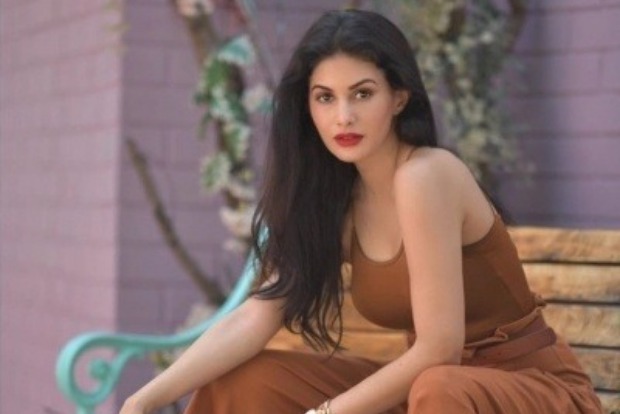 Amyra Dastur Recalls Starstruck Moment With Saif Ali Khan