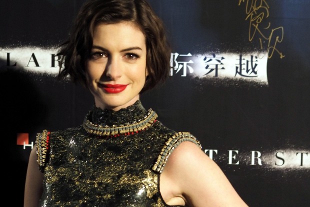 Anne Hathaway hates her first name
