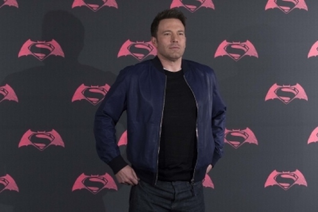 Ben Affleck recalls people being mean to ex-girlfriend Jennifer Lopez