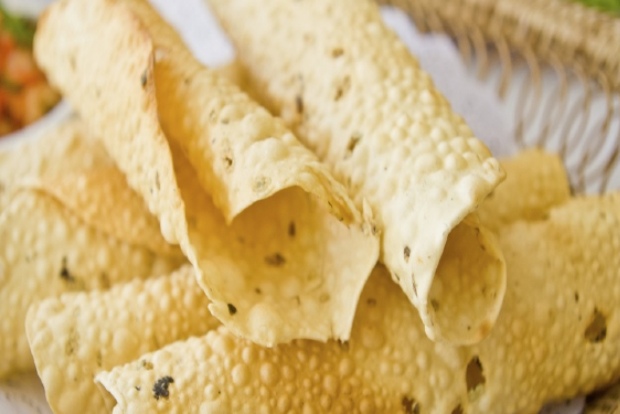 Un-fried Fryums not Papad, hence taxable at 18 pc