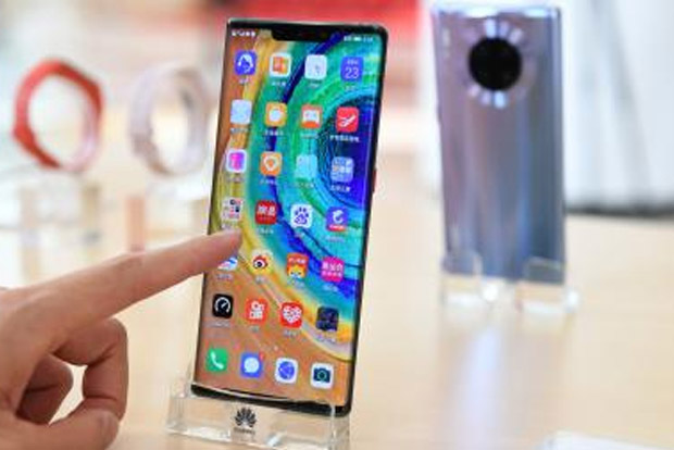 Chinas mobile phone shipments down 20.8 per cent in 2020 Chinas mobile phone shipments down 20.8 per cent in 2020
